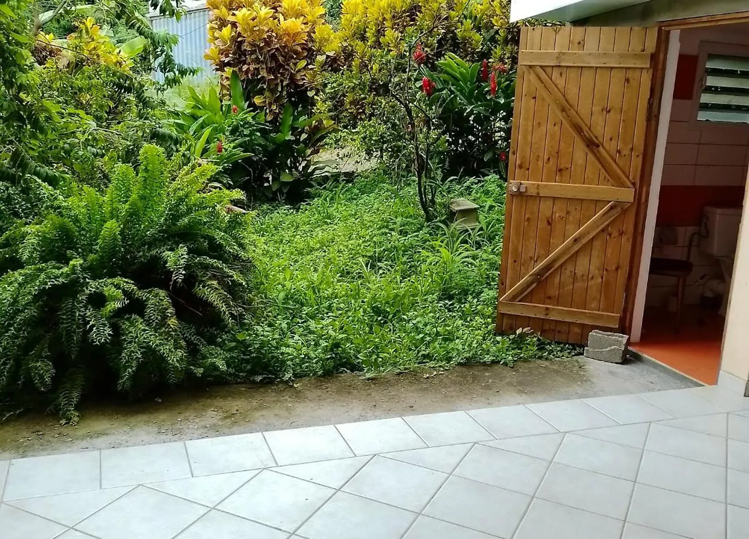 Appartement Charmant En Centre Ville De Sainte Luce 80 M² + Vue Apartament